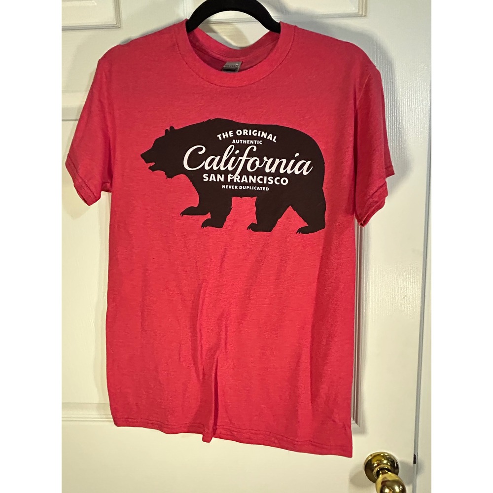California San Francisco Bear Graphic T Shirt‎ Red Gildan Heavy Cotton Adult Tee